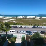 Mandai - Praia Do Forte - Pé Na Areia